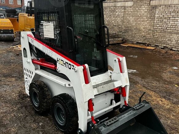 2026 Bobcat 553, белый - вид 6