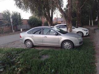 2006 Ford Focus II, серебристый, 185000 рублей, вид 3