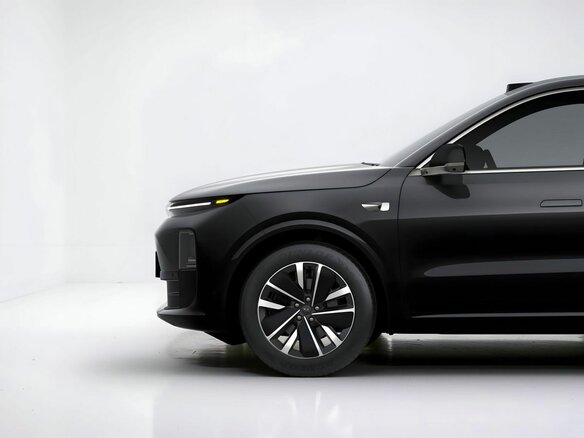 2025 Li Auto (Lixiang) L6 I, чёрный - вид 1