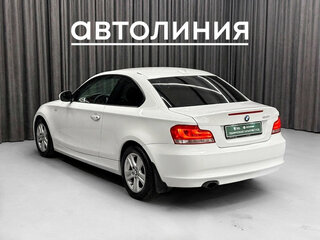 2011 BMW 1 серии 120i I (E82/E88) Рестайлинг 2, белый, 1099000 рублей, вид 5