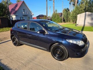 2011 Renault Megane III, синий, 600000 рублей, вид 3
