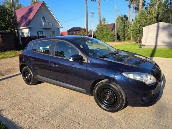 2011 Renault Megane III, синий, 600000 рублей - вид 2