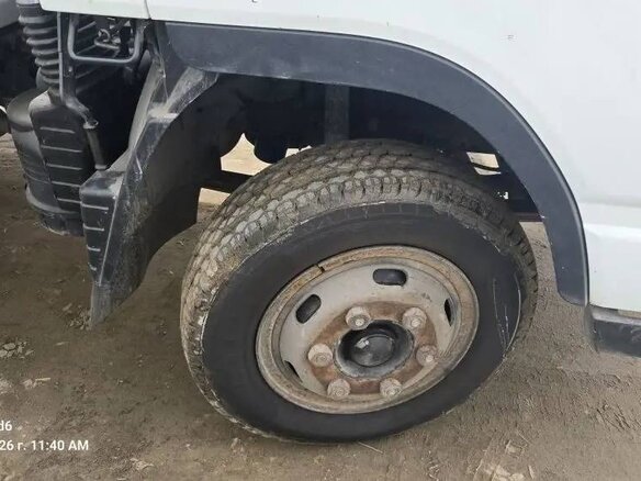 2011 Fuso (Mitsubishi) Canter, белый, 1600000 рублей - вид 8