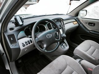 2001 Toyota Highlander I (XU20), серебристый, 1070000 рублей, вид 4