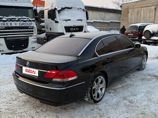 2005 BMW 7 серии 750i IV (E65/E66) Рестайлинг, чёрный, 1300000 рублей, вид 3