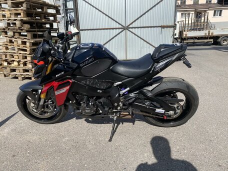 2021 Suzuki GSX-S 1000, чёрный, 1080000 рублей, вид 1