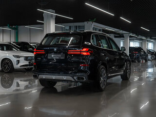 2024 BMW X5 Long 30Li IV (G05/G18) Рестайлинг, чёрный, 8550000 рублей, вид 5