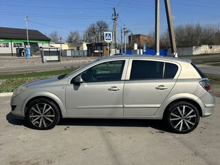 2008 Opel Astra H Рестайлинг, бежевый, 650000 рублей, вид 4