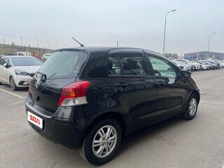 2009 Toyota Vitz II (XP90), чёрный, 530000 рублей, вид 5