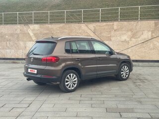 2015 Volkswagen Tiguan I Рестайлинг, коричневый, 1790000 рублей, вид 4