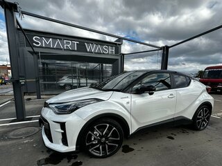 2019 Toyota C-HR I Рестайлинг, белый, 2600000 рублей, вид 5