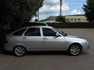2011 Lada (ВАЗ) Priora I, серебристый, 450000 рублей, вид 2
