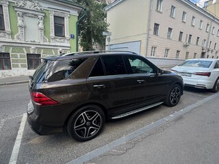 2017 Mercedes-Benz GLE 500 e I (W166), коричневый, 4700000 рублей, вид 3