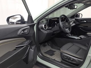 2023 Chevrolet Trax II, зелёный, 1863000 рублей, вид 5