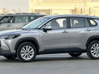 2025 Toyota Corolla Cross I, серебристый, 3000888 рублей, вид 1