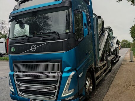 2024 Volvo FH, голубой, 32000000 рублей, вид 4