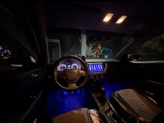 2018 Hyundai Solaris II, белый, 750000 рублей, вид 5