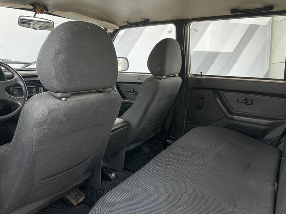 2013 Lada (ВАЗ) 2131 (4x4) 213105 I, серебристый, 361000 рублей - вид 11