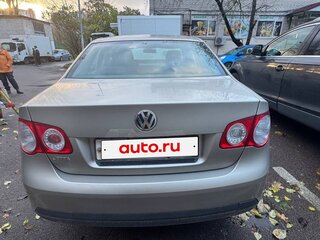 2009 Volkswagen Jetta V, бежевый, 650000 рублей, вид 5