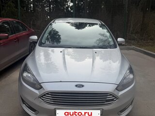 2016 Ford Focus III Рестайлинг, серебристый, 800000 рублей, вид 4