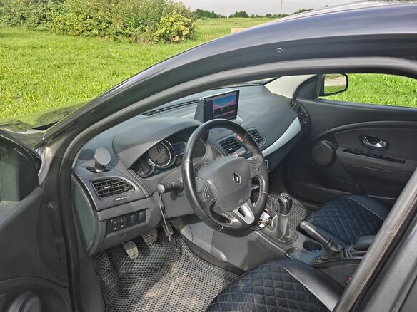2011 Renault Fluence I, серый, 750000 рублей - вид 7