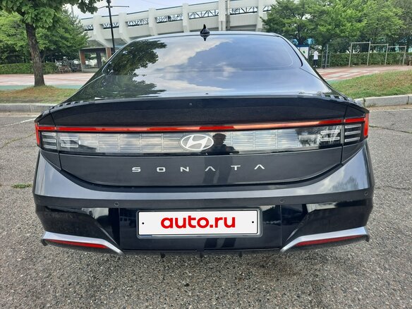 2025 Hyundai Sonata VIII (DN8) Рестайлинг, серый, 3150002 рублей - вид 4