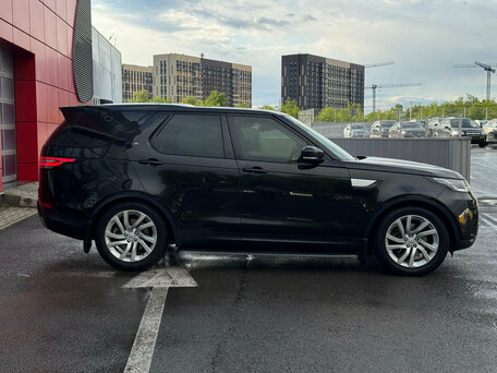 2017 Land Rover Discovery V, чёрный, 2982000 рублей, вид 5