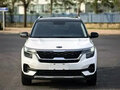 2022 Kia KX3, белый, 1420000 рублей - вид 1