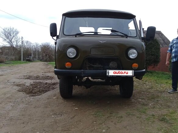 2013 УАЗ 3303, зелёный, 850000 рублей