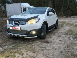 2013 Nissan Qashqai I Рестайлинг, белый, 860000 рублей, вид 1