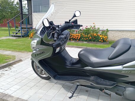 2009 Suzuki Burgman (SkyWave) 400, серый, 295000 рублей, вид 5