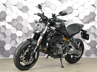 2019 Ducati Monster 821, чёрный, 769000 рублей, вид 2