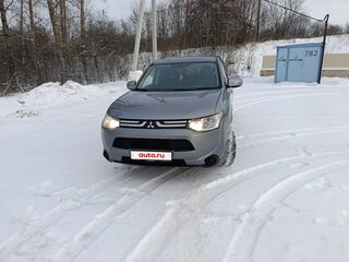 2012 Mitsubishi Outlander III, серый, 1100000 рублей, вид 3