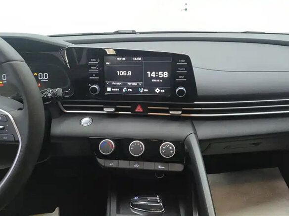 2023 Hyundai Elantra N Line VII (CN7) Рестайлинг, серый - вид 12