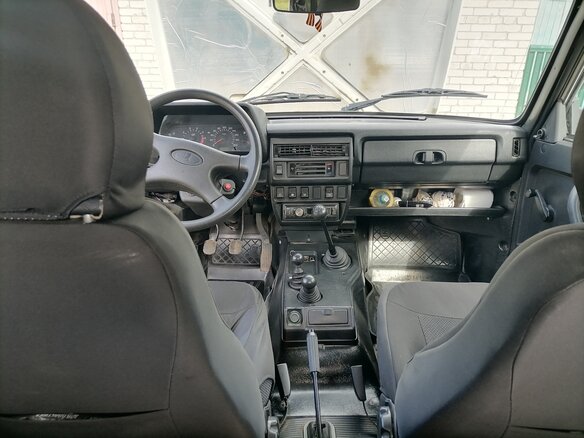 2014 Lada (ВАЗ) 2121 (4x4) I Рестайлинг, белый, 550000 рублей - вид 9