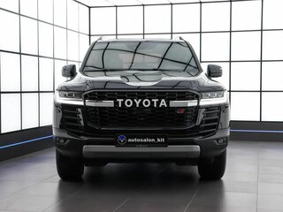 2022 Toyota Land Cruiser 300 Series, чёрный, 9990000 рублей, вид 2