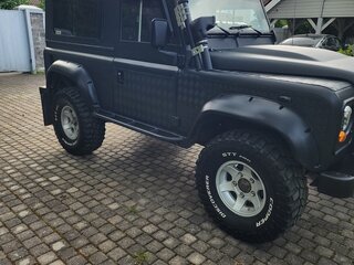 2009 Land Rover Defender 90 I Рестайлинг, чёрный, 1850000 рублей, вид 4