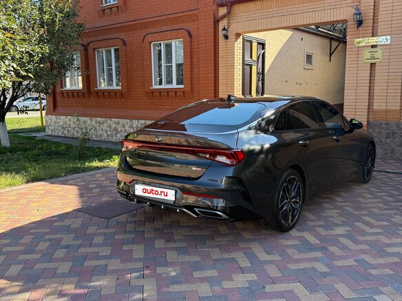 2021 Kia K5 III, серый, 2980000 рублей - вид 4