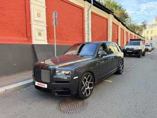 2020 Rolls-Royce Cullinan Black Badge I (Series I), серый, 27900000 рублей, вид 5