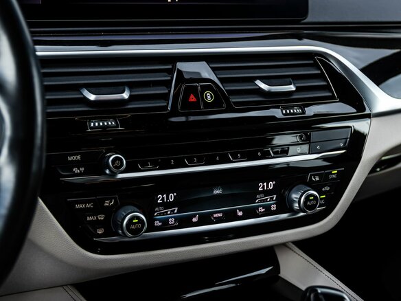 2020 BMW 6 серии Gran Turismo 630d xDrive IV (G32) Рестайлинг, чёрный, 5879900 рублей - вид 19