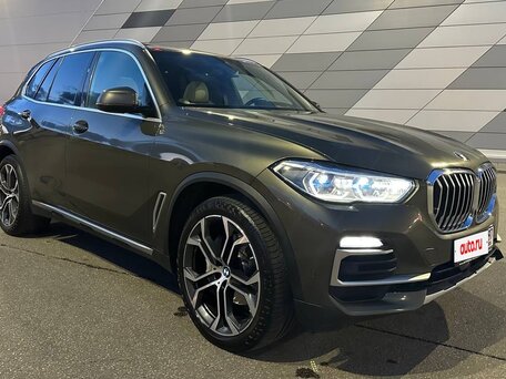 2020 BMW X5 30d IV (G05/G18), зелёный, 6300000 рублей, вид 2