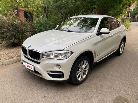 2015 BMW X6 30d II (F16), белый, 3400000 рублей, вид 1