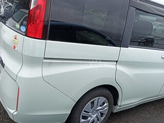 2017 Honda Stepwgn V Рестайлинг, серый, 1850000 рублей, вид 5