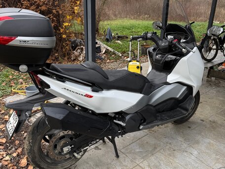 2022 Sym Maxsym TL 500, белый, 790000 рублей, вид 3