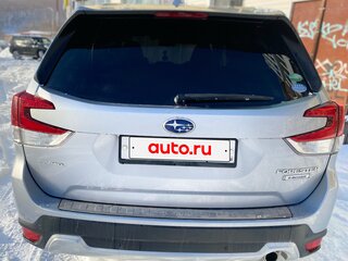 2018 Subaru Forester MHEV V, серый, 2750000 рублей, вид 5