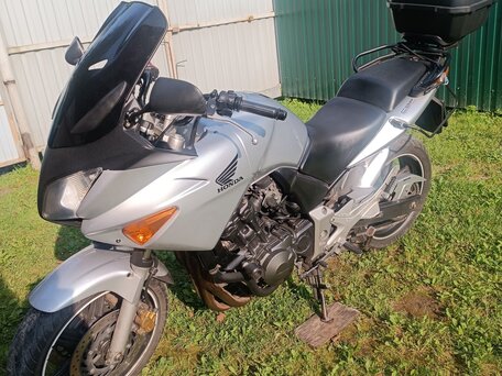 2005 Honda CBF 600, серебристый, 365000 рублей, вид 3