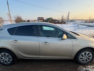 2012 Opel Astra J, бежевый, 800000 рублей, вид 3