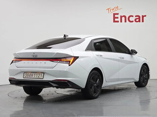 2022 Hyundai Avante VII, белый, 1370007 рублей, вид 3