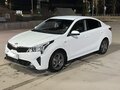 2021 Kia Rio IV Рестайлинг, белый, 1655000 рублей