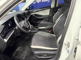 2025 Jetta VA7, белый, 1650000 рублей, вид 4